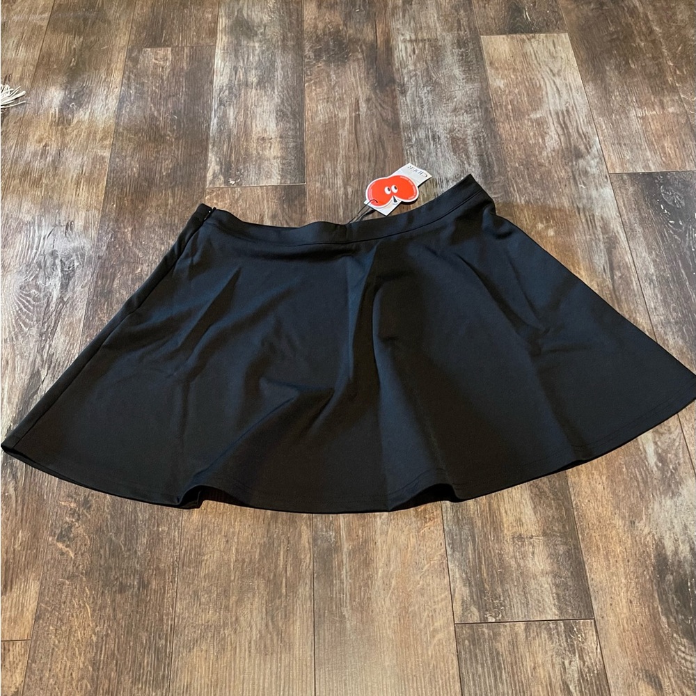 Cider Black Women's Skirt
